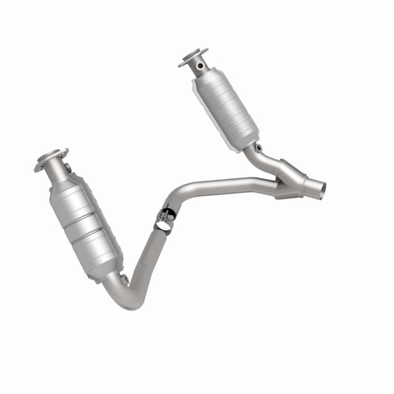 Magnaflow — MagnaFlow 06 Mitsubishi Raider Catalytic Converter DF (California)
California - view 13