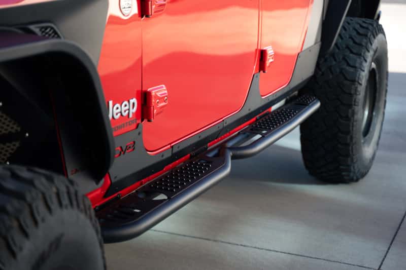 DV8 Offroad — DV8 Offroad 20-23 Jeep Gladiator JT Rock Skins
Rock Skins - view 2