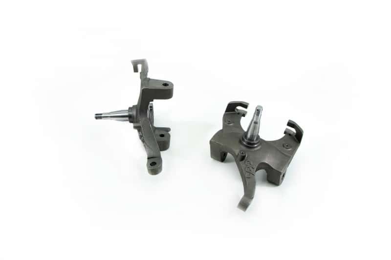 UMI Performance — UMI Performance 73-87 GM C10 Lowering Spindle 2.5in drop
Drop Spindles - view 2
