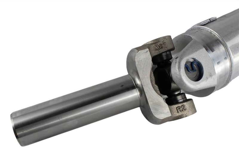 Ford Racing — Ford Racing 96-04 Ford Mustang (w/ Manual Trans & 31 Spline) One Piece Aluminum Driveshaft Assembly
Drive Shaft - view 9