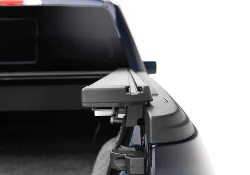 Retrax — Retrax 17-18 Super Duty F-250-350 Short Bed RetraxONE XR - view 8