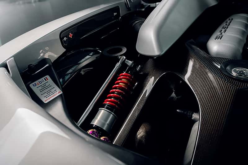 KW — KW 04-05 Porsche Carrera GT Special Edition HLS4 V5 Coilover Kit w/ Red & Blue Springs
Coilover Kit - view 21