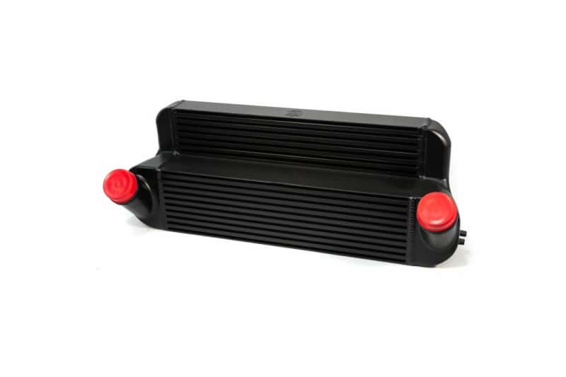 CSF — CSF 04-13 BMW 335i/xi (E90/E91/E92/E93) High Performance Stepped Core Bar/Plate Intercooler - Black
CSF Intercooler
8127B
 - view 3
