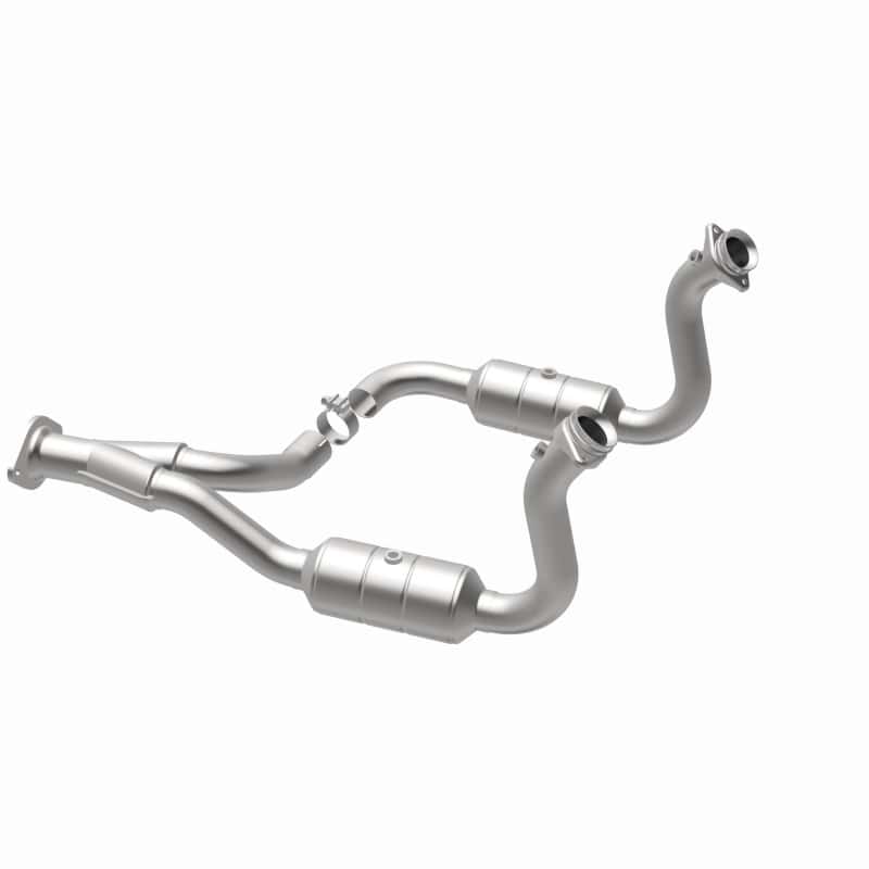 Magnaflow — Magnaflow Conv DF 08-10 Ford F-250/F-250 SD/F-350/F-350 SD 5.4L/6.8L / F-450 SD 6.8L Y-Pipe Assembly
OEM Grade
OEM - view 21
