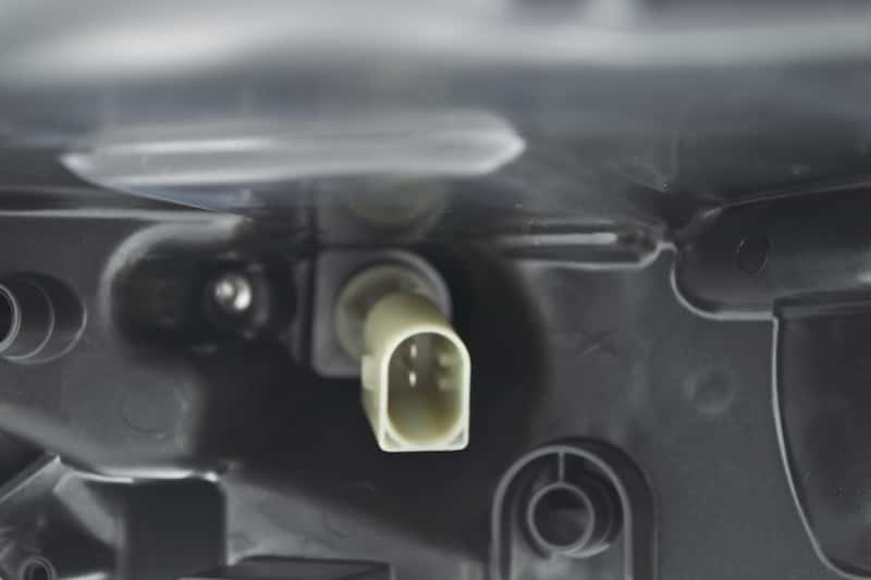 Hella — Hella 2010-2012 Mercedes-Benz GL350 Bi-Xenon Headlight Assembly - view 9