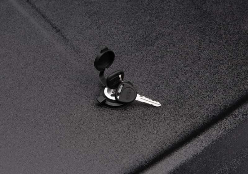 Undercover — UnderCover 07-13 GMC Sierra 1500 5.8ft SE Bed Cover - Black Textured - view 19