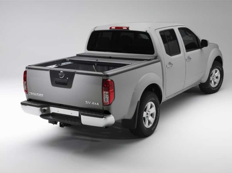 Roll-N-Lock — Roll-N-Lock 17-18 Ford F-250/F-350 Super Duty LB 96-1/2in M-Series Retractable Tonneau Cover
Retractable Cover - view 1