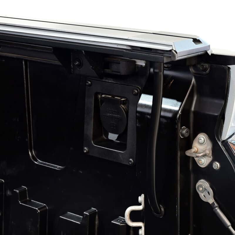 Westin — Westin 22-26 Toyota Tundra 5ft 5in. (66in.) Bed Electric Retractable Tonneau Cover - Black
Tonneau Cover - view 14