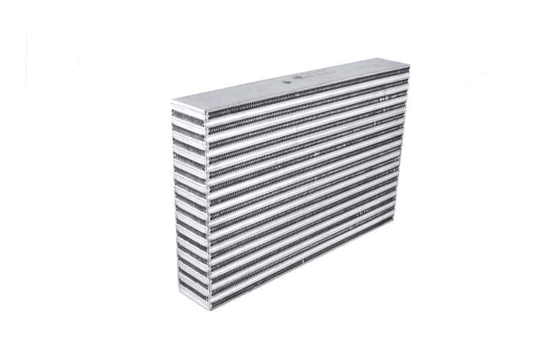 Garrett — Garrett Air / Air Intercooler CAC (18.00in x 12.10in x 3.00in) - 750 HP
grt703518-6004 - view 2