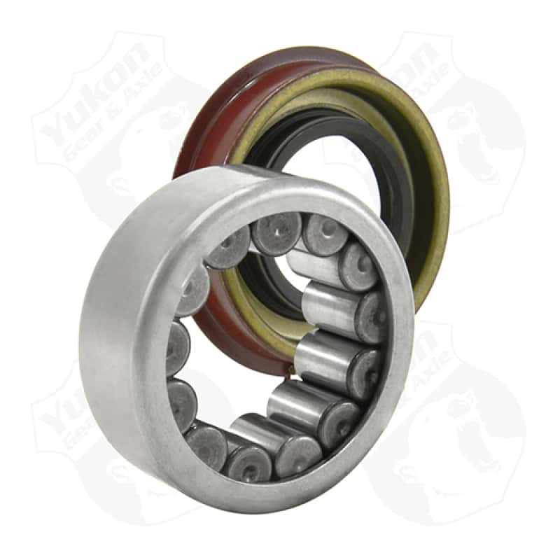 Yukon Gear & Axle — Yukon Gear Axle Bearing and Seal Kit For C10 Aero Truck / 2.800in OD
Axle bearing & seal 
Axle bearing/seal - view 2