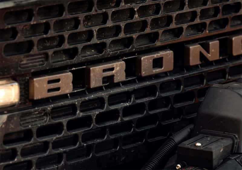 Ford Racing — Ford Racing 2021+ Bronco Grille Lettering Overlay Kit - Bronze
Grille Emblem - view 7