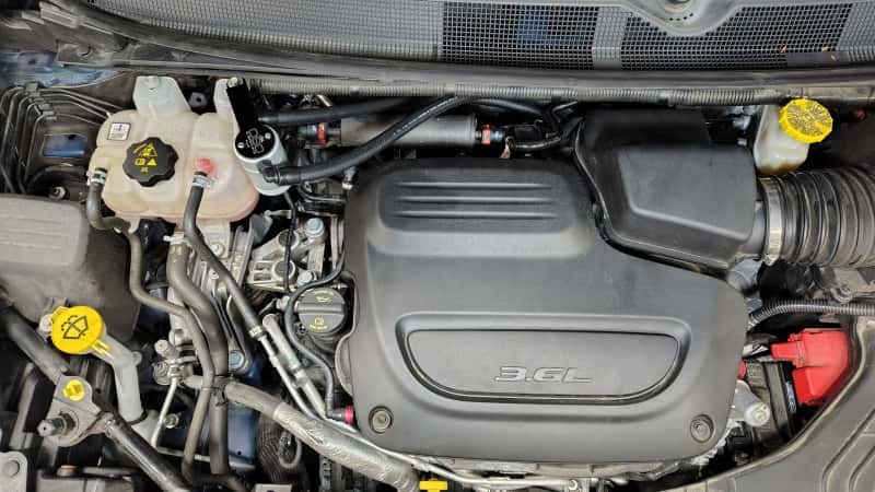 J&L — J&L 17-25 Chrysler Pacifica/20-25 Chrysler Voyager Oil Separator PCV Side - Clear Anodized
Oil Separator - view 2