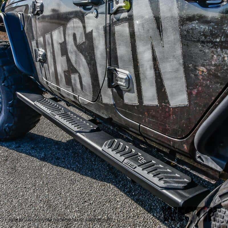 Westin — Westin 18-22 Jeep Wrangler JLU 4dr R5 Nerf Step Bars - Tex. Blk
Nerf/Step Bar - view 8