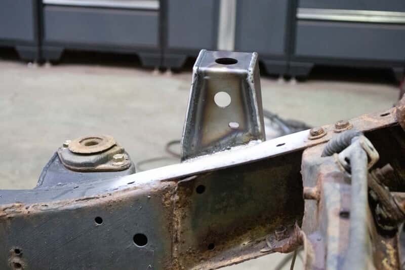 RustBuster — Rust Buster 95-04 Toyota Tacoma Double Cab Front Bed Mount - view 6