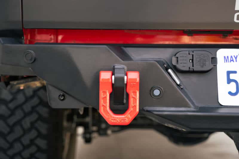 DV8 Offroad — DV8 Offroad Elite Series D-Ring Shackles - Pair (Red)
Red D-Rings - view 6
