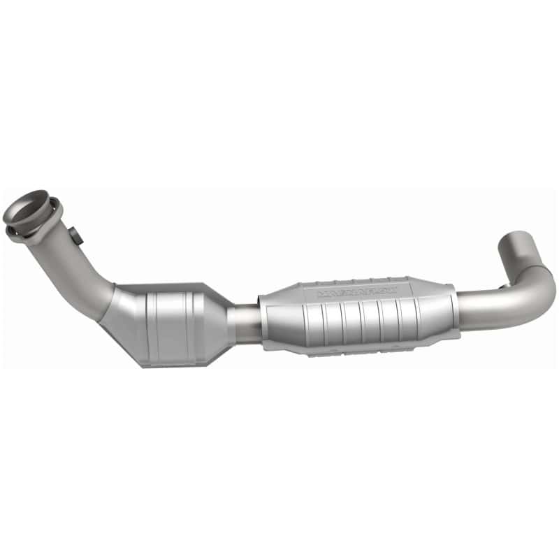 Magnaflow — MagnaFlow Conv DF 97 Ford F-150 5.4L (California)
California - view 32