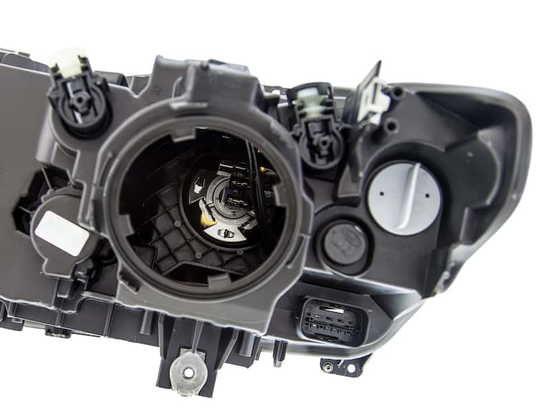 Hella — Hella 2012-2014 BMW 320i ActiveHybrid 3 Halogen Headlight Assembly - view 6