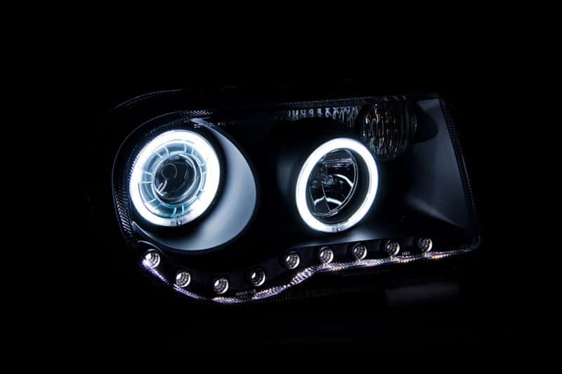 ANZO — ANZO 2005-2010 Chrysler 300C Projector Headlights w/ Halo Black (CCFL) G2
Head Light Set
HdLtSet - view 15