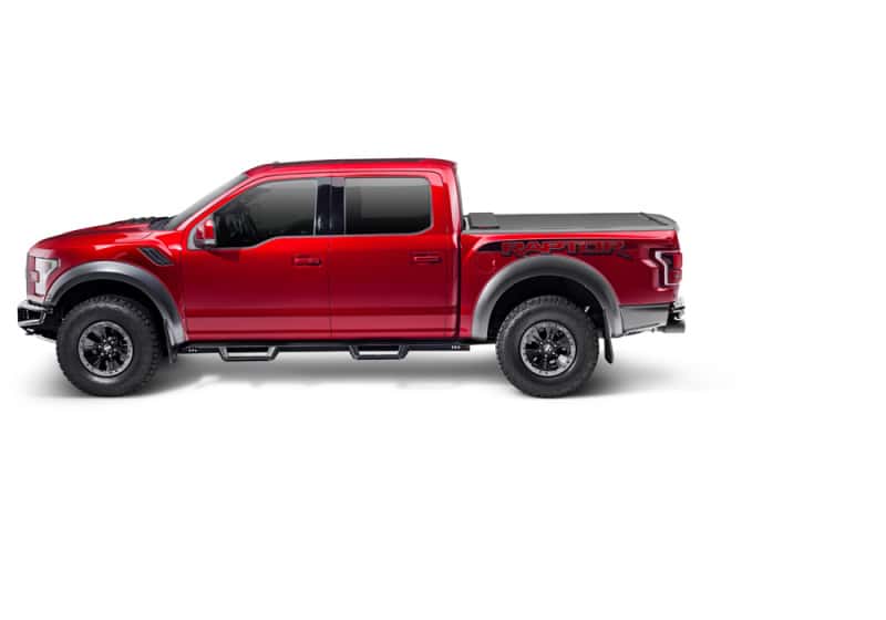Roll-N-Lock — Roll-N-Lock 15-18 Ford F-150 SB 77-3/8in M-Series Retractable Tonneau Cover
Retractable Cover - view 29