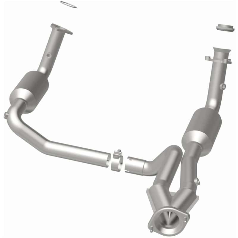 Magnaflow — MagnaFlow Conv Direct Fit OEM 2005 GMC Sierra/Chevrolet Silverado 1500/Cadillac Escalade Underbody
California - view 31