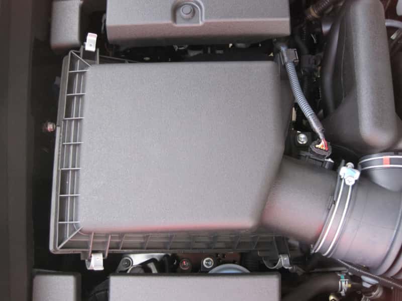 K&N Engineering — K&N 10 Toyota 4 Runner 4.0L V6 / 2010 FJ Cruiser 4.0L-V6 Drop In Air Filter
Replacement Air Filt
Air Filter - view 3