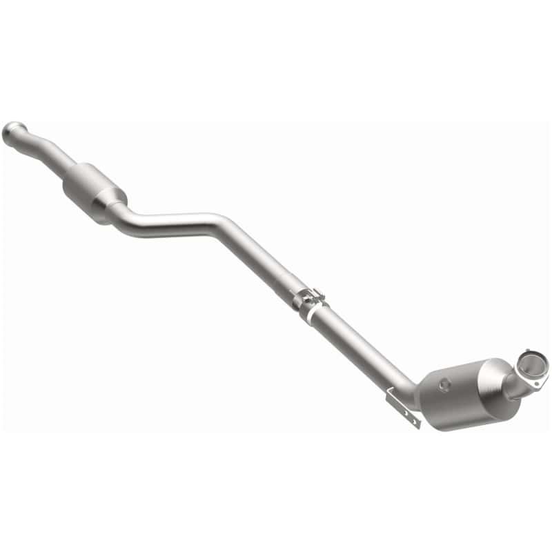 Magnaflow — Magnaflow 2011 C300 V6 3 OEM Underbody Direct Fit Converter
OEM Grade
OEM - view 3