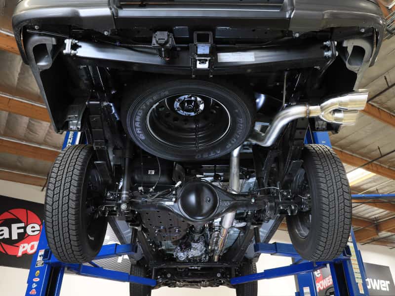 aFe — aFe 15-26 Toyota Hilux L4-2.4/2.8L (td) Vulcan Series 3in SS Rear-Side Exit Exhaust w/ Polished Tip
Cat-Back Exhaust - view 4