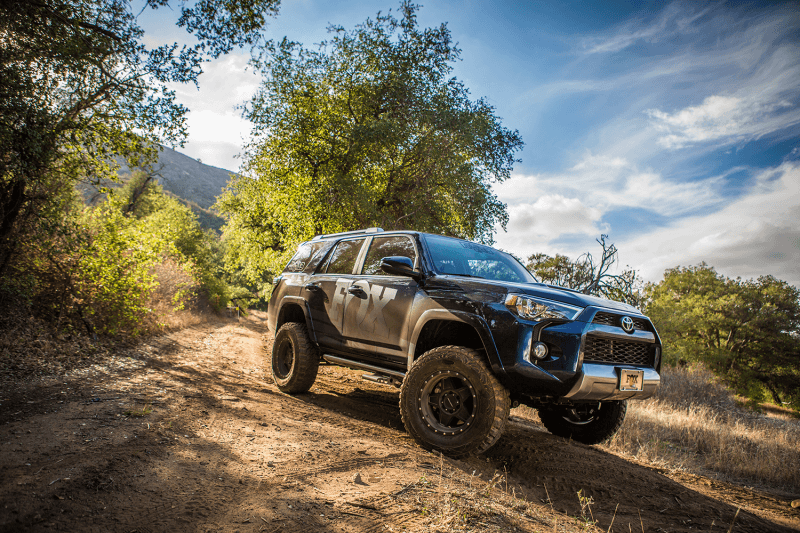 FOX — Fox 07+ Toyota Tundra 2.0 Performance Series 11.6 Smooth Body IFP. Rear Shock w/ 5-7in. Lift
2.0 Shock - view 11