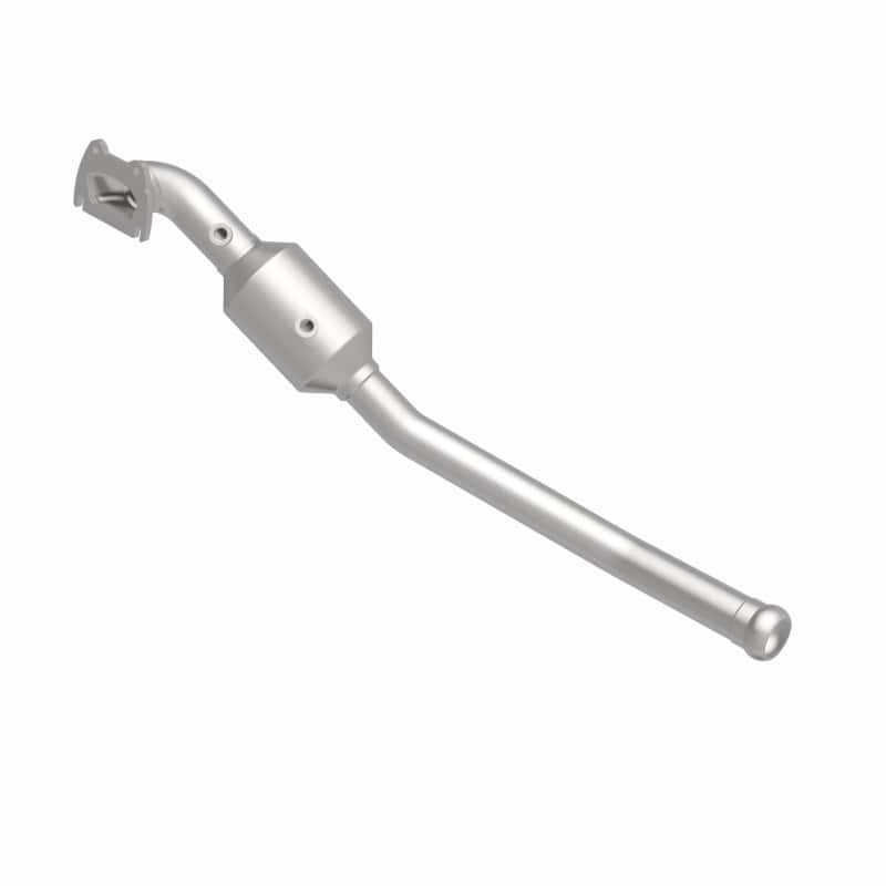 Magnaflow — MagnaFlow Converter Direct Fit 13-18 Dodge Durango 3.6L V6 / 13-18 Jeep Grand Cherokee 3.6L V6
OEM Grade
OEM - view 13
