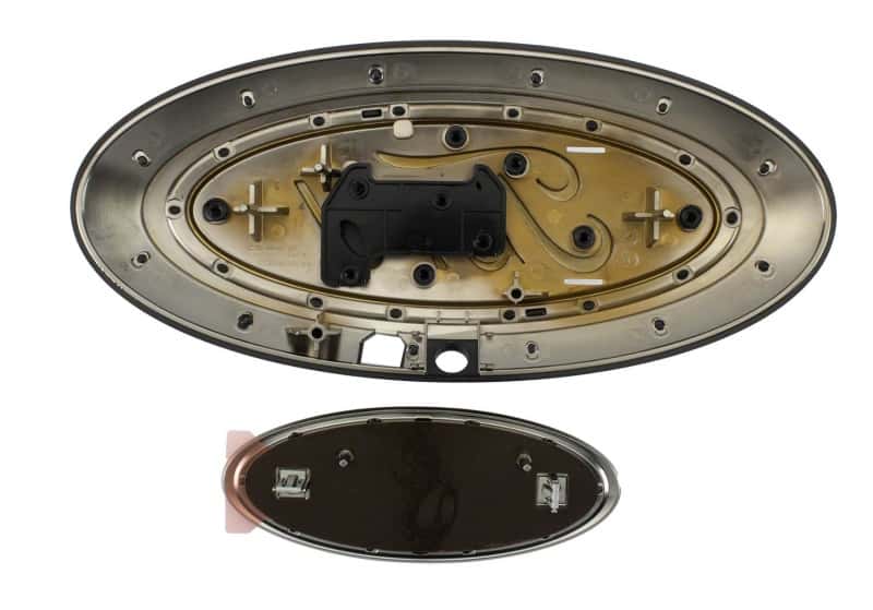 Ford Racing — Ford Racing 20-22 Super Duty Black Oval Kit w/Camera
Emblem - view 5