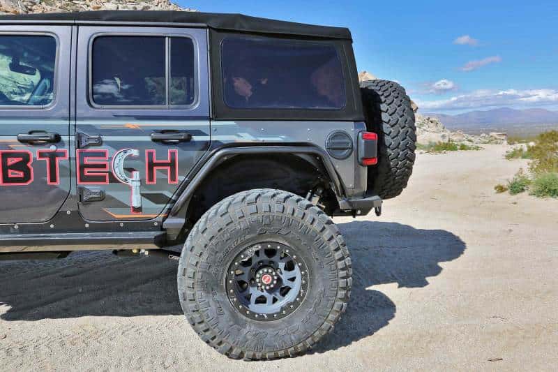 Fabtech — Fabtech 18-21 Jeep JL 4WD Rear Steel Tube Fenders - Textured Black
Fender - view 3