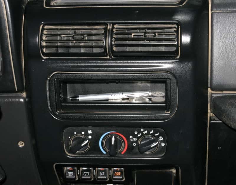 Tuffy Products — Tuffy Stereo Dash Cutout Tray Black
Stereo Tray - view 1