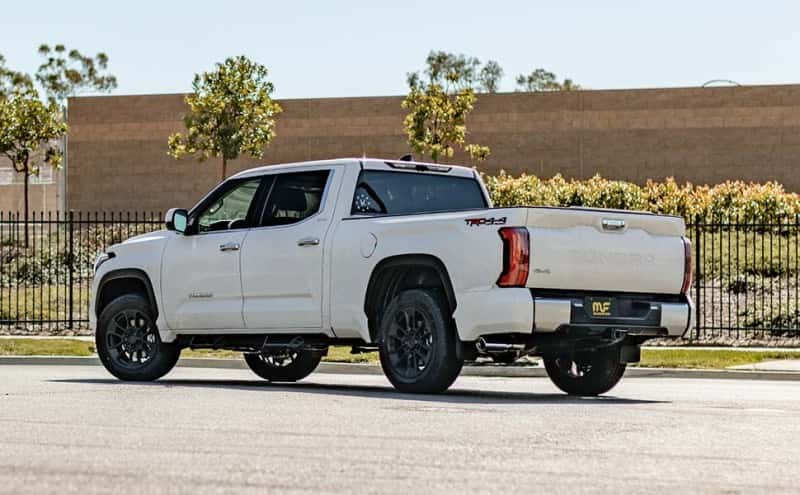 Magnaflow — MagnaFlow 22+ Toyota Tundra Street Series 3in Single Straight Driver Side Rear Cat-Back Exhaust - view 3