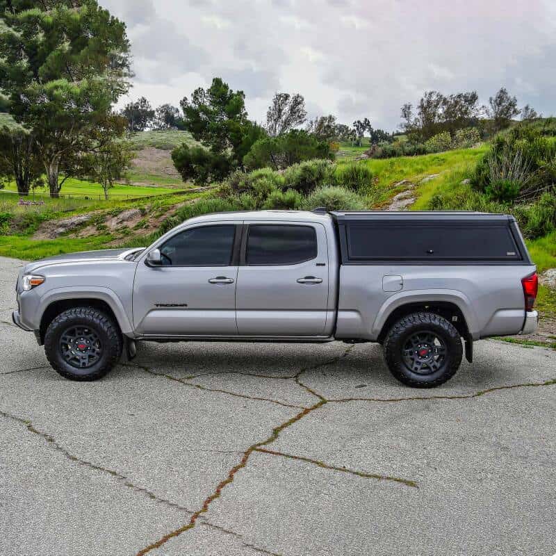 Westin — Westin 16-23 Toyota Tacoma 6ft. Bed EXP Truck Cap - Black (Box 1 ONLY) - view 17