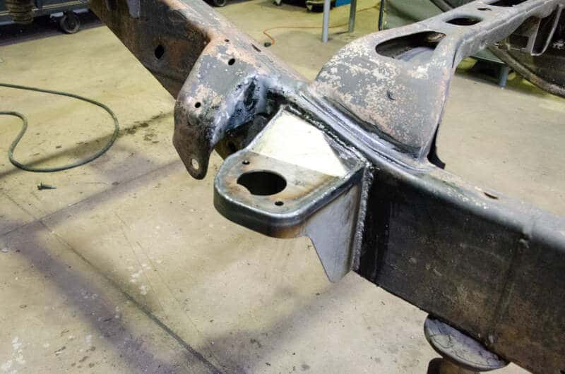 RustBuster — Rust Buster 14-18 Chevy Silverado 1500 Rear Cab Mount - Right - view 6