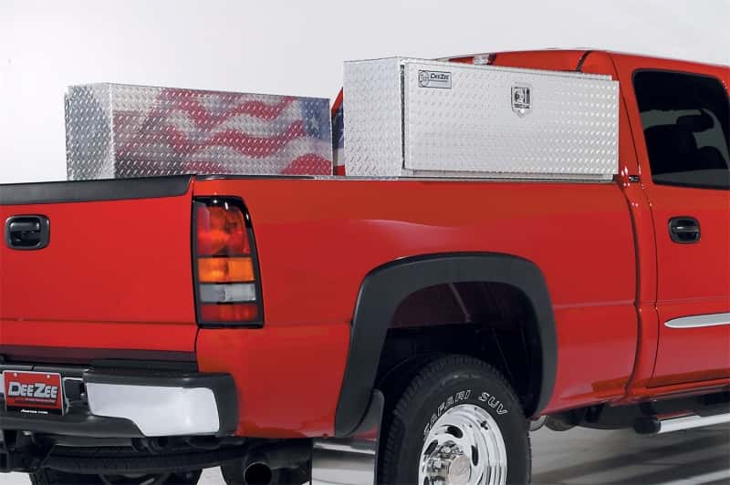Dee Zee — Dee Zee Universal Tool Box - Specialty 48In Topsider BT Alum
ToolBxTrkBedSideRail - view 6