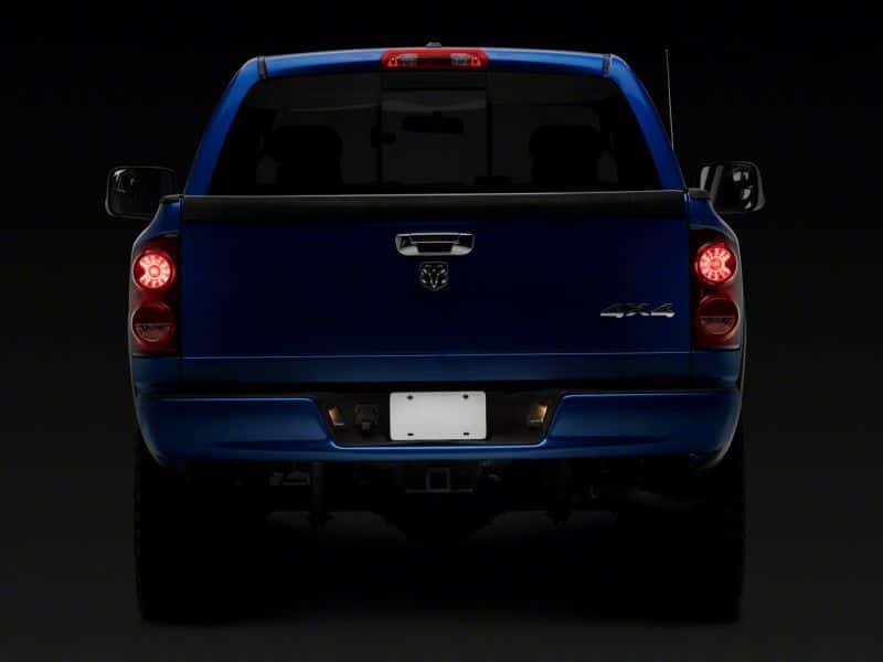 Raxiom — Raxiom 02-10 Dodge RAM 1500/2500 Axial Series OE Replacement License Plate Lamps
Bulbs - view 6