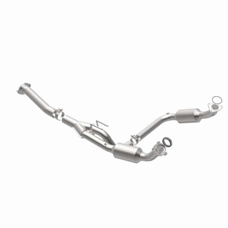 Magnaflow — Magnaflow 04-05 Chevrolet Express 1500 5.3L Direct Fit Converter
California - view 22