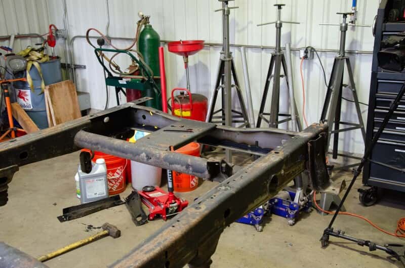 RustBuster — RustBuster 14-18 Chevy Silverado 1500 Rear Frame Cross Member - view 5