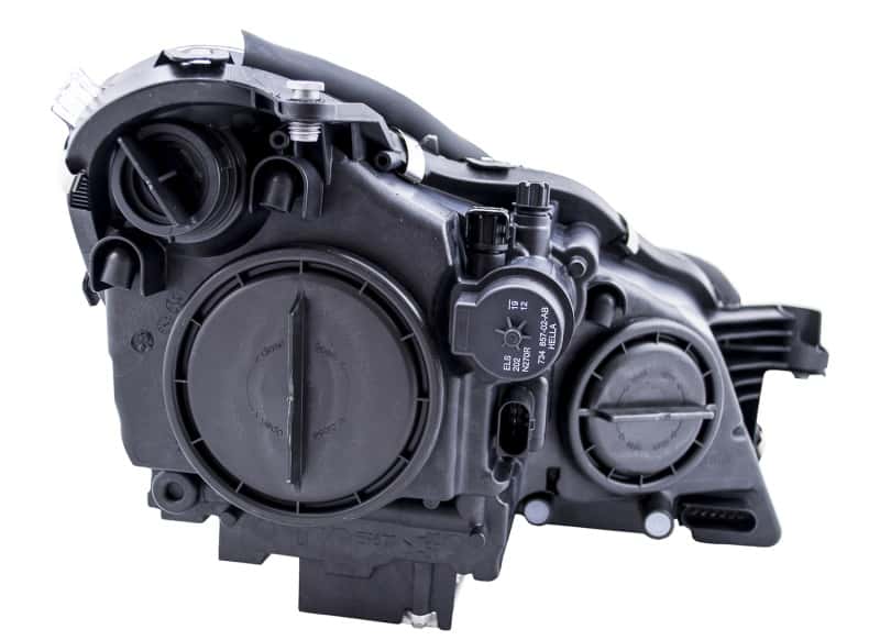 Hella — Hella 2005-2010 Mercedes-Benz CLS500 Bi-Xenon Headlight Assembly - view 9