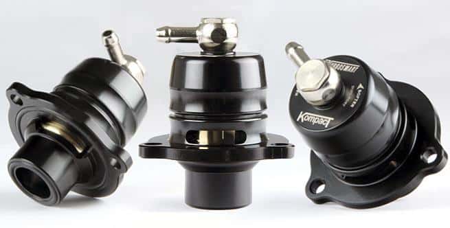 Turbosmart — Turbosmart 11-12 Ford F150 3.5L EcoBoost / 12-19 Ford Focus ST Kompact Dual Port BOV (Shortie)
Blow Off Valve - view 2