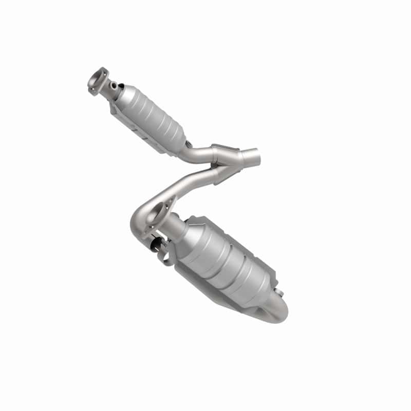 Magnaflow — MagnaFlow 06 Mitsubishi Raider Catalytic Converter DF (California)
California - view 10