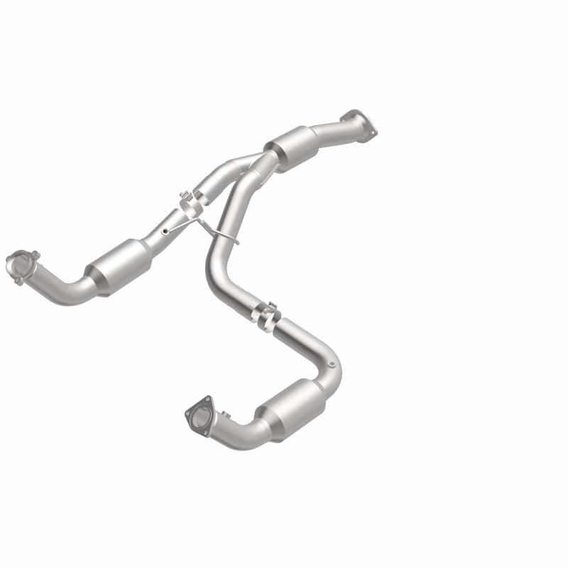 Magnaflow — Magnaflow 12-14 Chevrolet Silverado 2500 HD 6.0L Direct Fit Converter
California - view 29