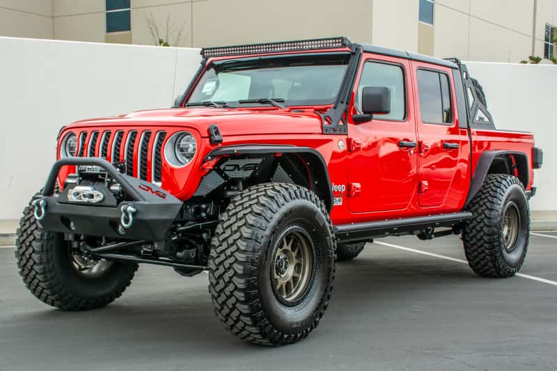 DV8 Offroad — DV8 Offroad 2019+ Jeep Gladiator Side Step/Sliders
Rock Sliders - view 5