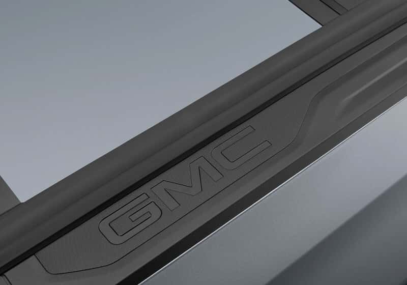 Undercover — UnderCover 19-20 Chevy/GMC Silverado/Sierra 69.6in Fusion Bed Cover - Havana - view 24