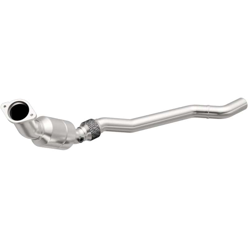 Magnaflow — MagnaFlow Conv DF 2008 Chrysler/Dodge 300/Charger/Magnum 5.7L Passenger Side AWD
OEM Grade
OEM - view 2
