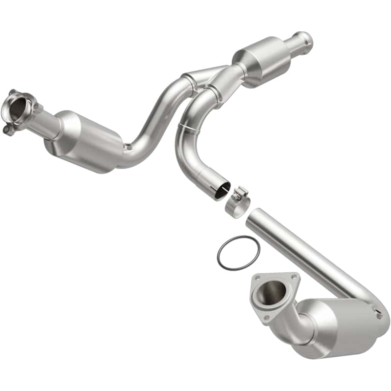 Magnaflow — MagnaFlow Conv Direct Fit 10-13 GMC Sierra 1500 V6 4.3L
California - view 2