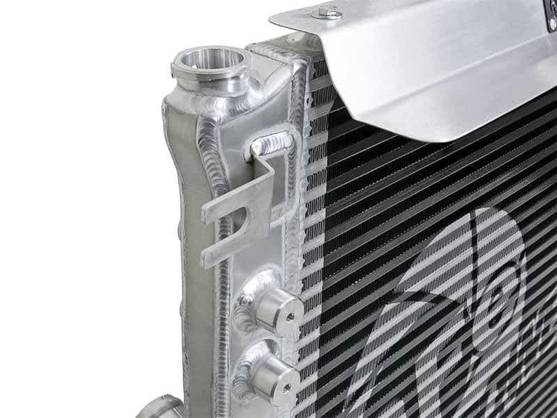 aFe — aFe BladeRunner GT Series Bar and Plate Radiator w/ Black Hoses 07-11 Jeep Wrangler (JK) V6 3.8L
BladeRunner Radiator - view 4
