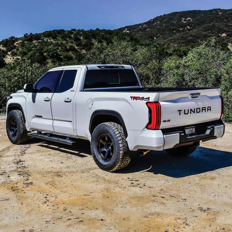 Westin — Westin 2022 Toyota Tundra Dbl Cab & Crew Max R5 Nerf Step Bars - Textured Black
Nerf Step Bars - view 8