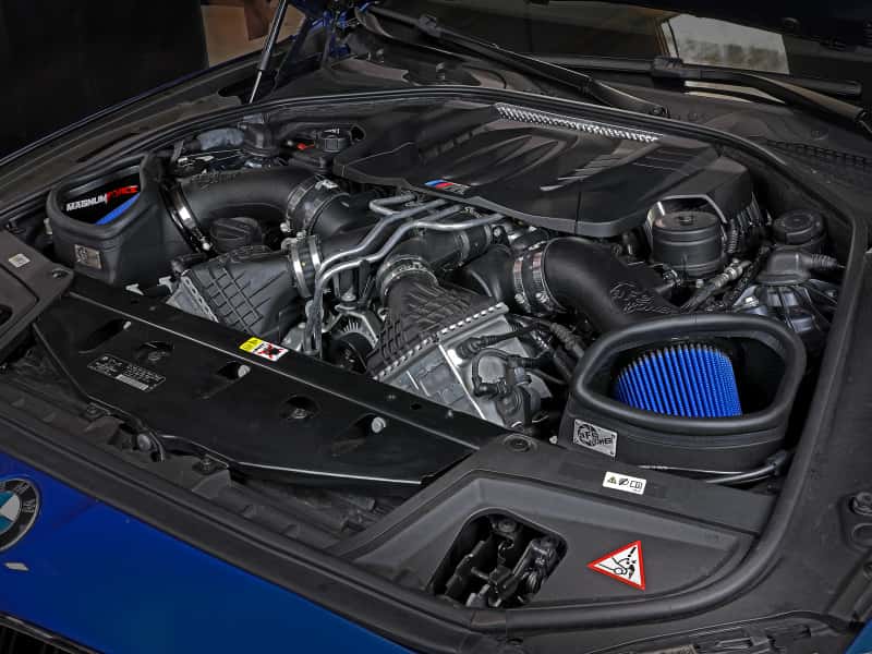 aFe — aFe POWER Magnum FORCE Stage-2 Pro 5R Cold Air Intake System 12-19 BMW M5 (F10) / M6 (F12/13)
Magnum FORCE Intake - view 10